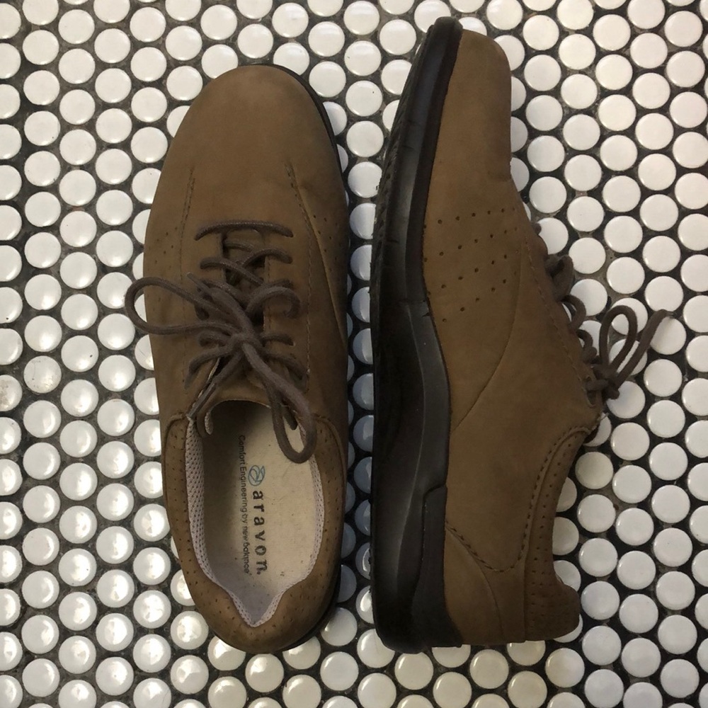 Aravon Brown and Black Oxford Shoes with Suede Upper